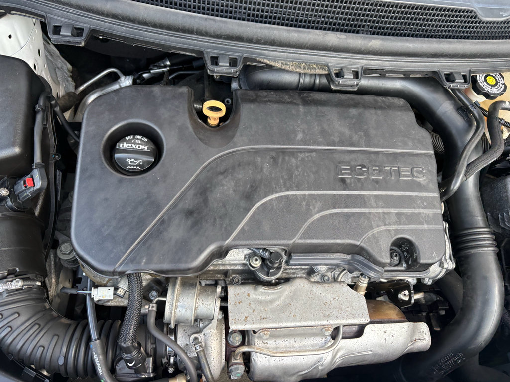 Used 2019 Chevrolet Cruze LS w/ LS Convenience Package FWD image 28