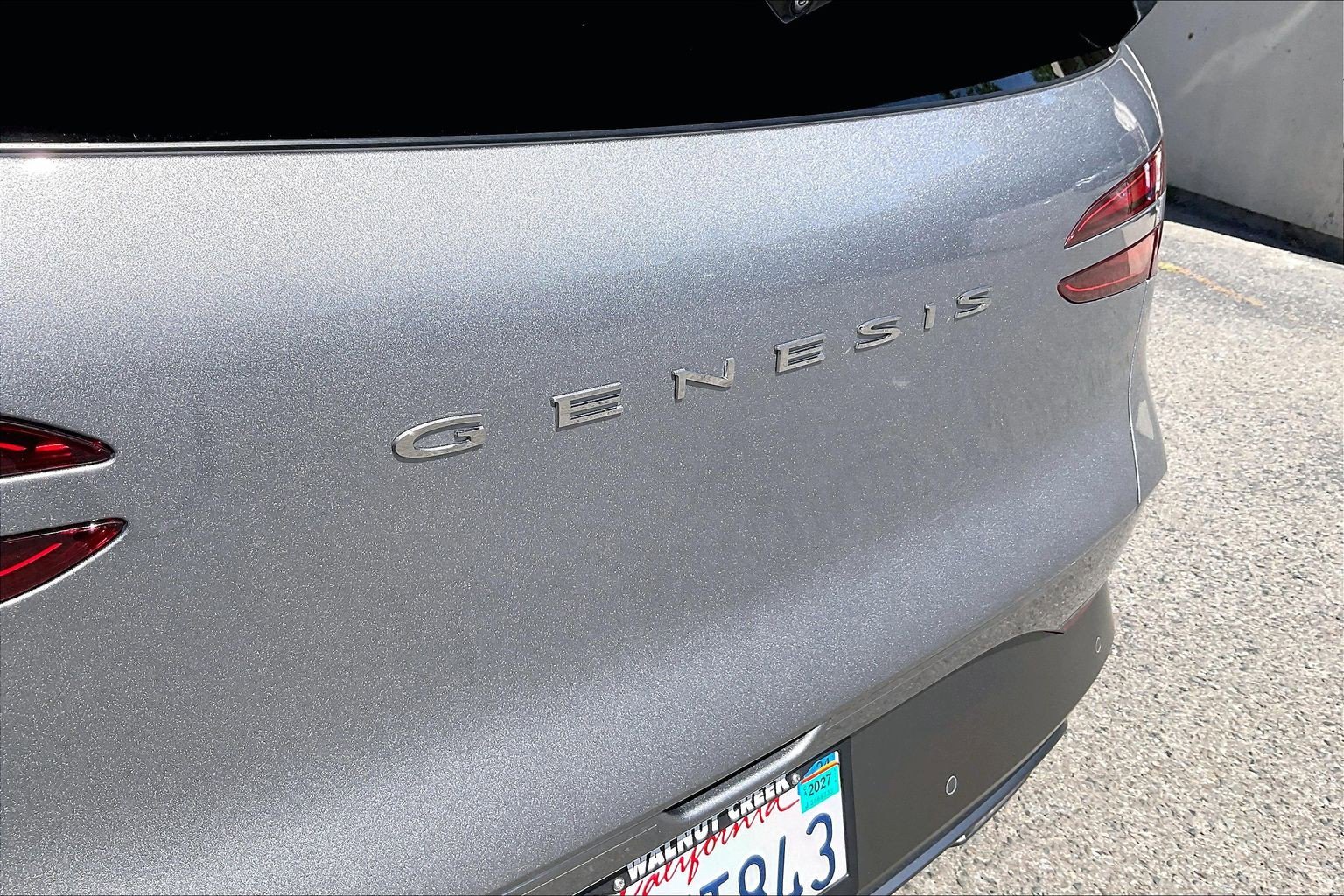 Used 2023 Genesis GV60 Advanced AWD/4WD image 31