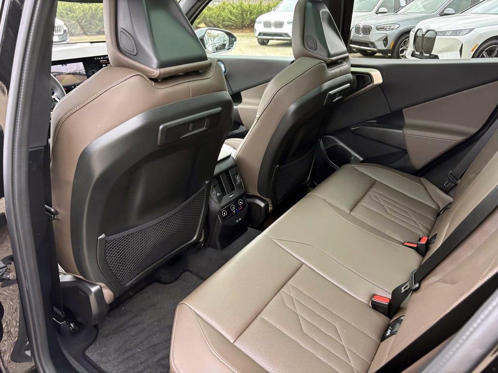 Used 2025 BMW X3 xDrive30i w/ Convenience Package image 26