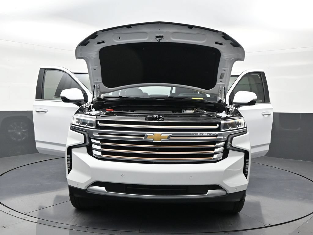 Used 2024 Chevrolet Suburban High Country w/ Advanced Technology Package RWD image 33