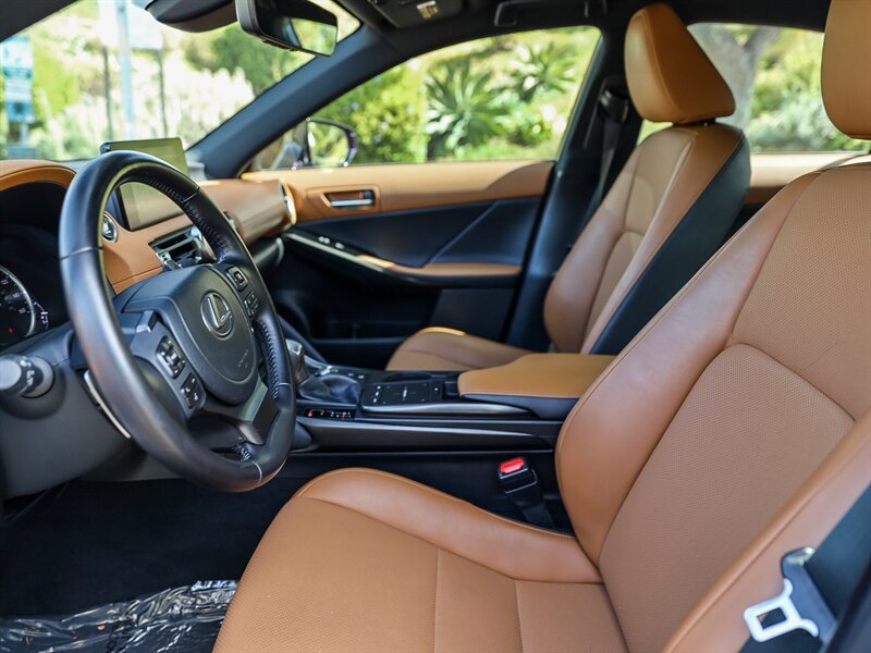 Used 2021 Lexus IS 300 w/ Accessory Package RWD image 23