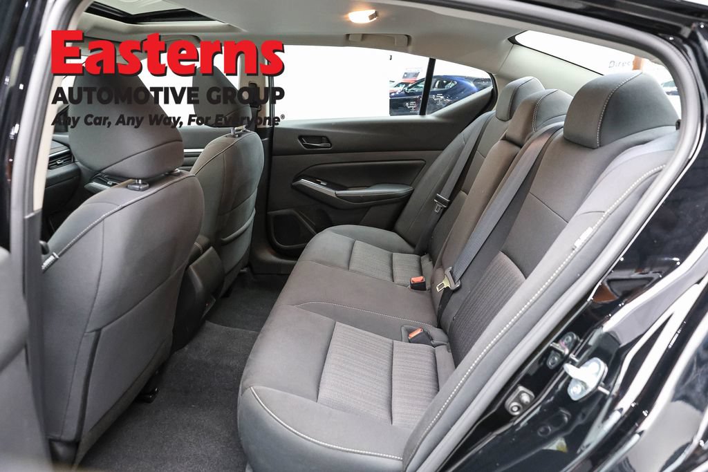 Used 2023 Nissan Altima 2.5 SV w/ SV Premium Package FWD image 21