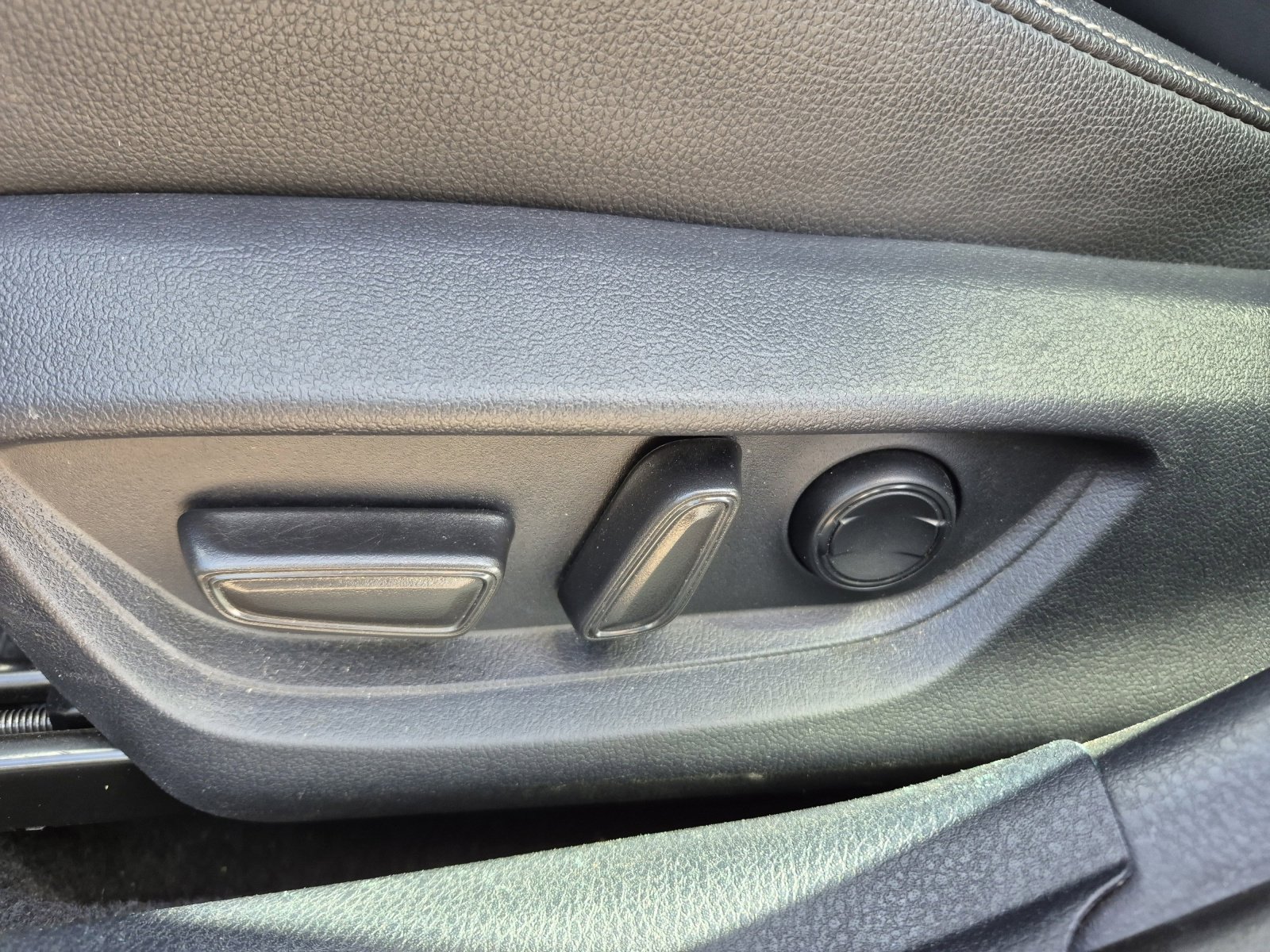 Certified 2025 Toyota Camry SE image 15