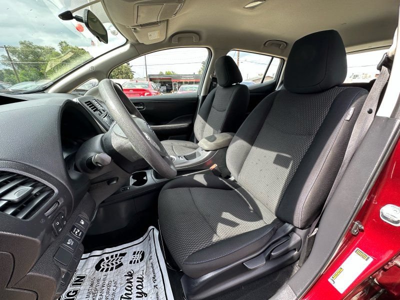 Used 2016 Nissan Leaf S w/ Charger Package FWD image 13