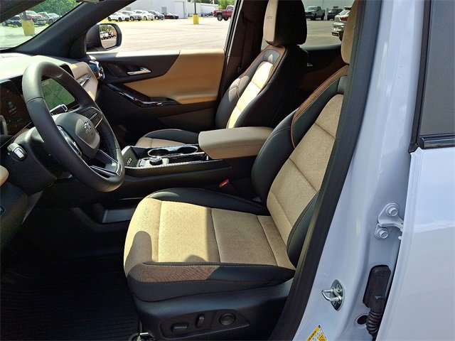 New 2026 Chevrolet Equinox ACTIV w/ Convenience Package III image 10