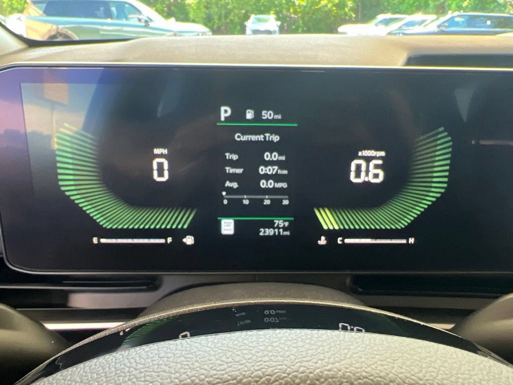 Certified 2025 Kia Carnival FWD image 59