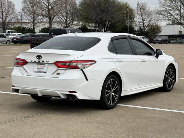 Used 2018 Toyota Camry SE w/ Audio Package image 4