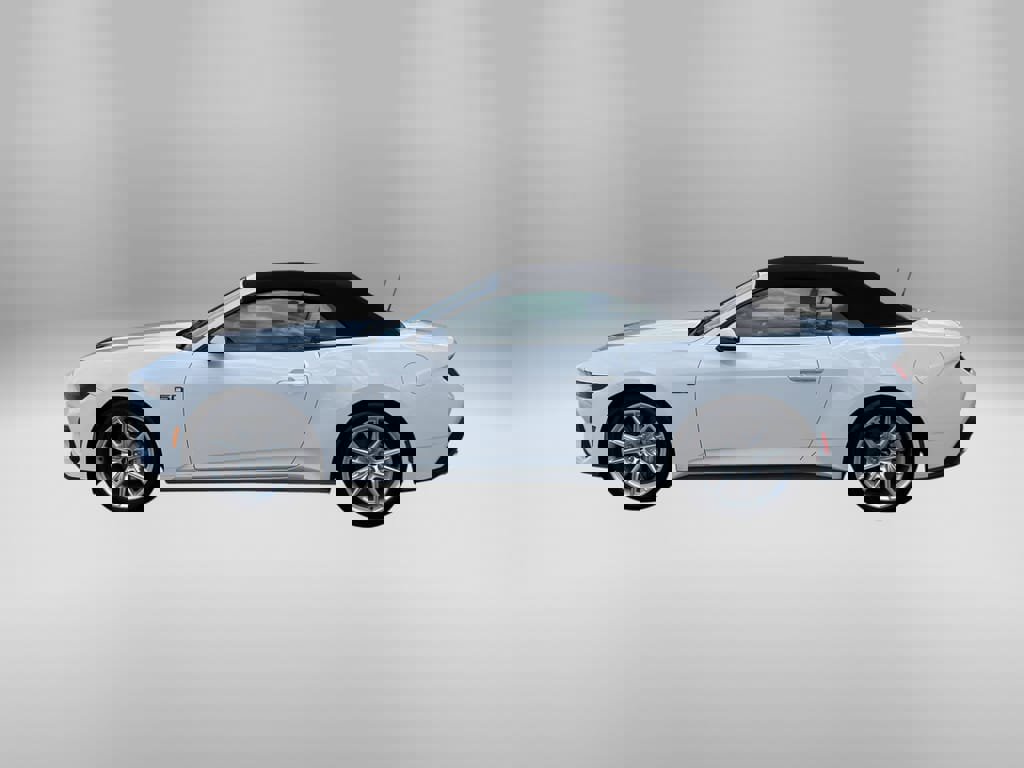 Used 2025 Ford Mustang GT Premium image 14