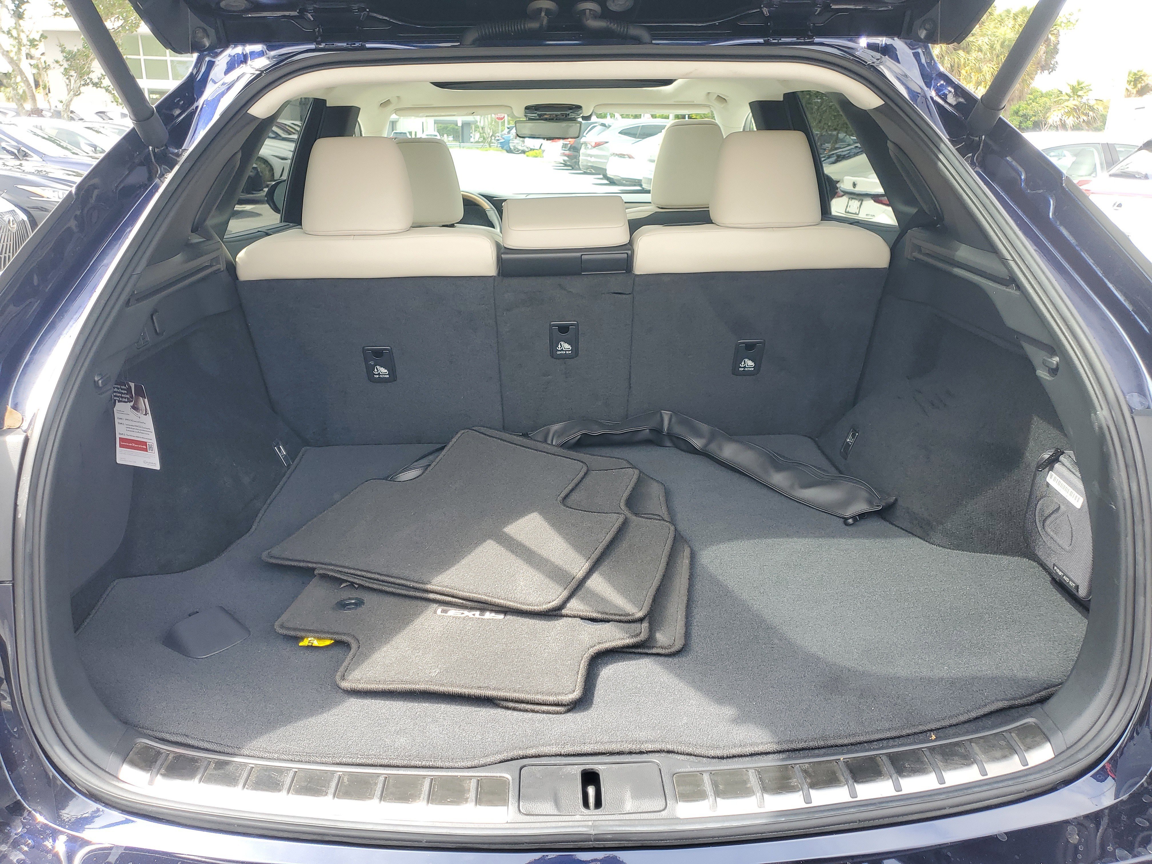 Used 2023 Lexus RX 350 FWD w/ Accessory Package (Z1) image 8