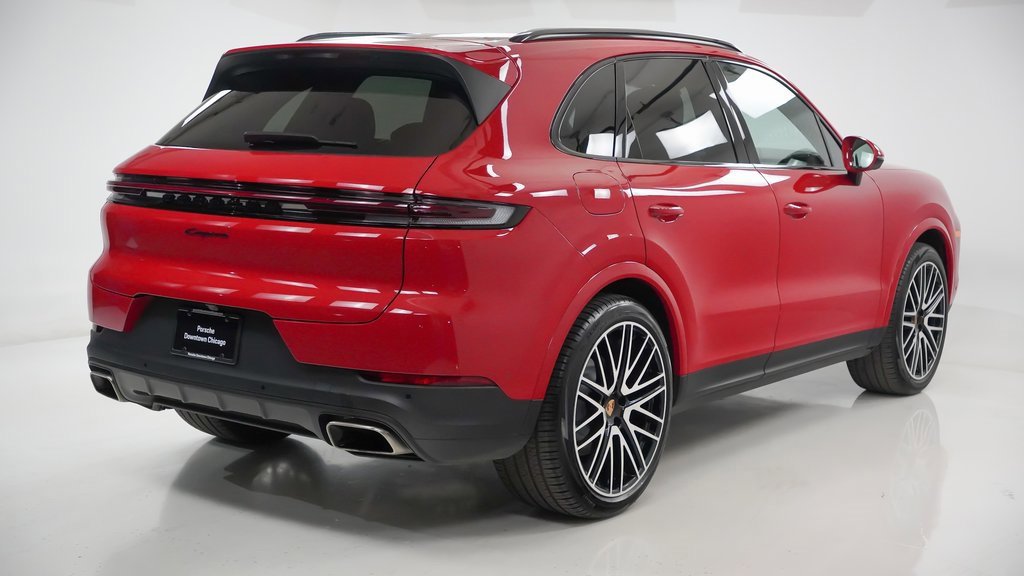 Certified 2025 Porsche Cayenne image 10