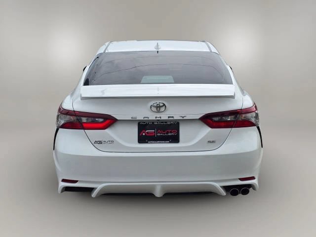 Used 2021 Toyota Camry SE FWD image 6