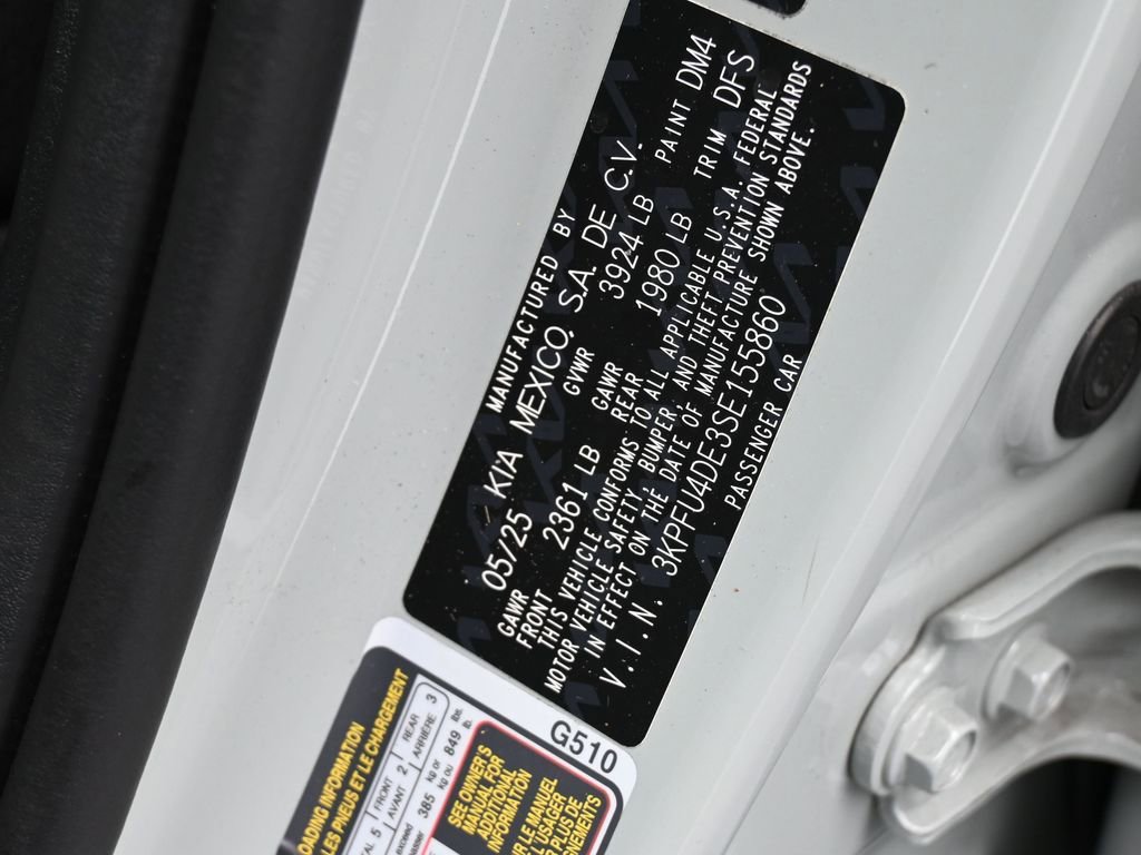 Used 2025 Kia K4 EX image 17