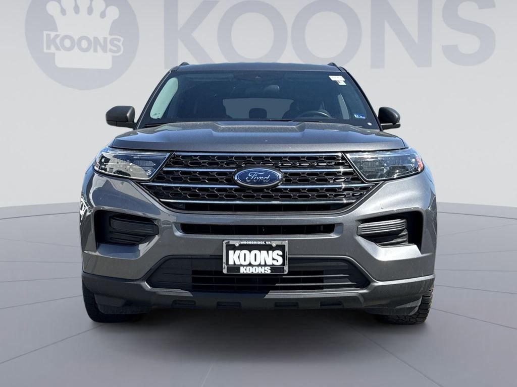Used 2023 Ford Explorer XLT AWD/4WD image 11