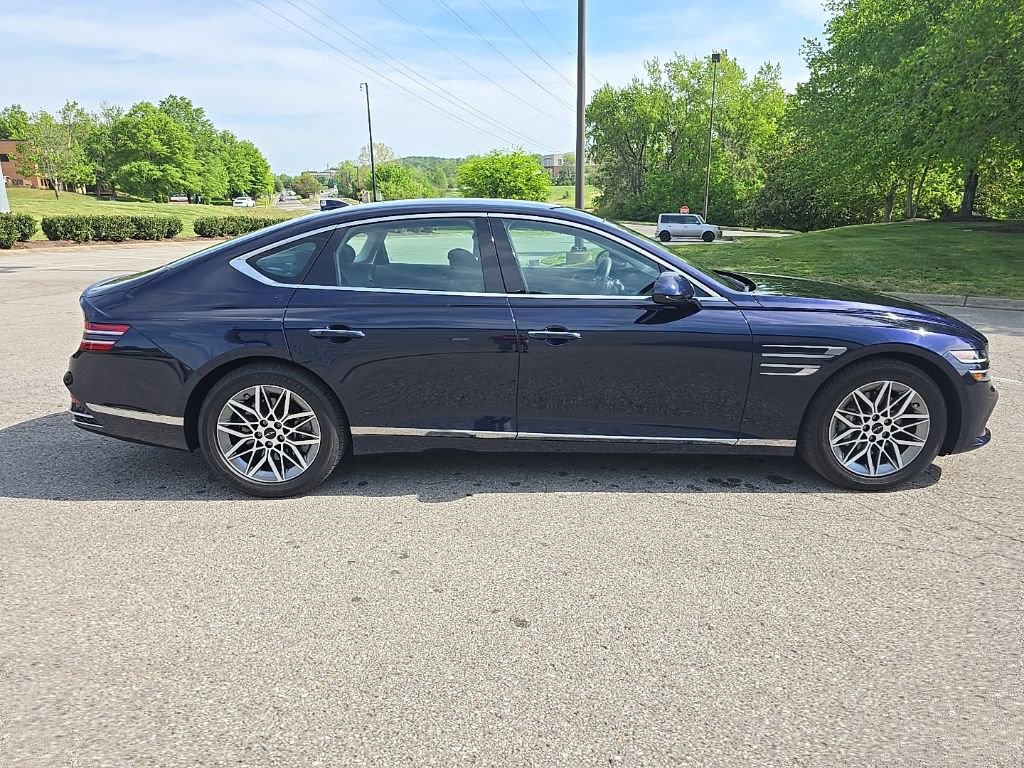 Used 2025 Genesis G80 2.5T image 9