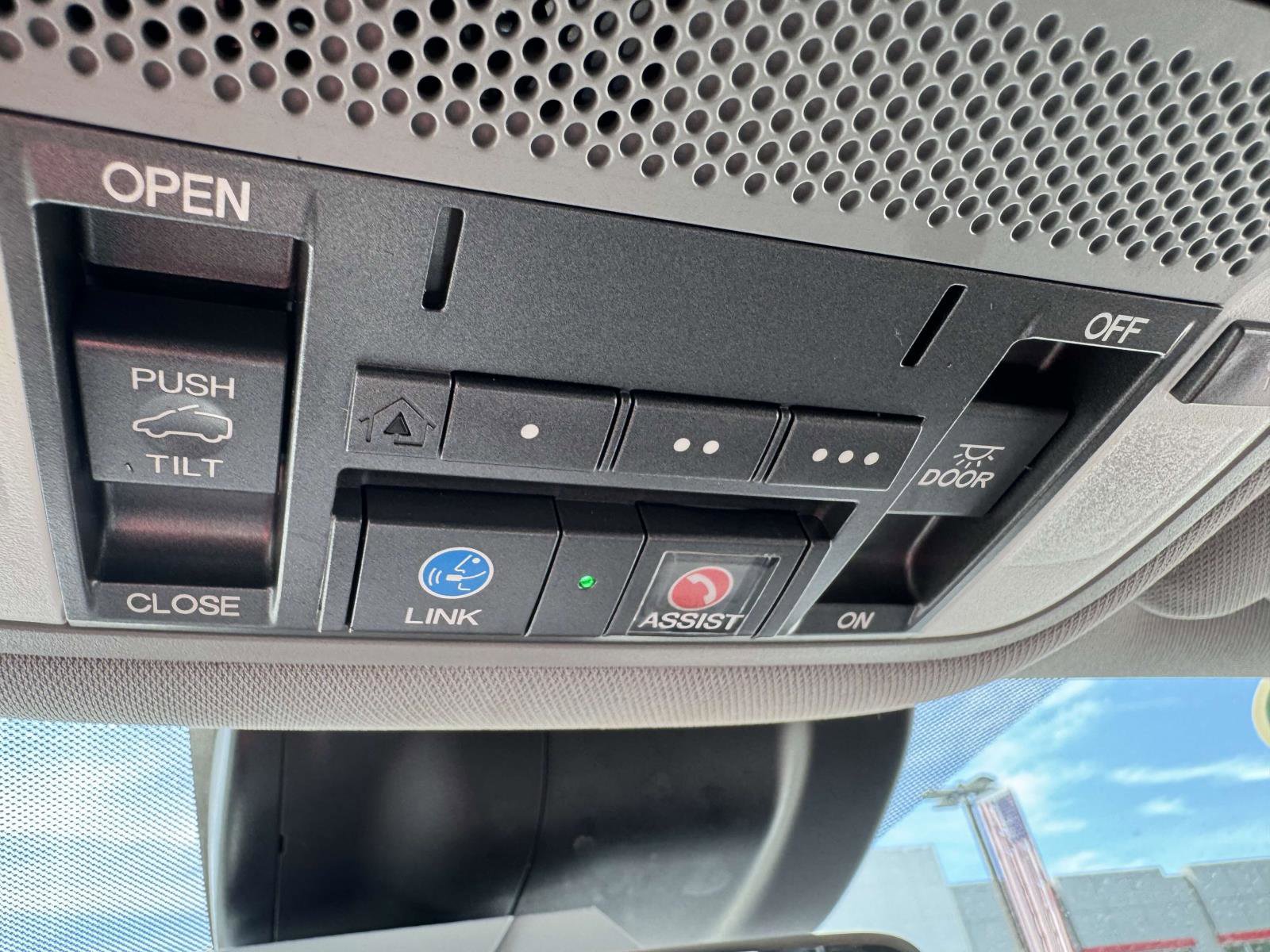 Used 2020 Acura MDX SH-AWD w/ Technology Package image 31