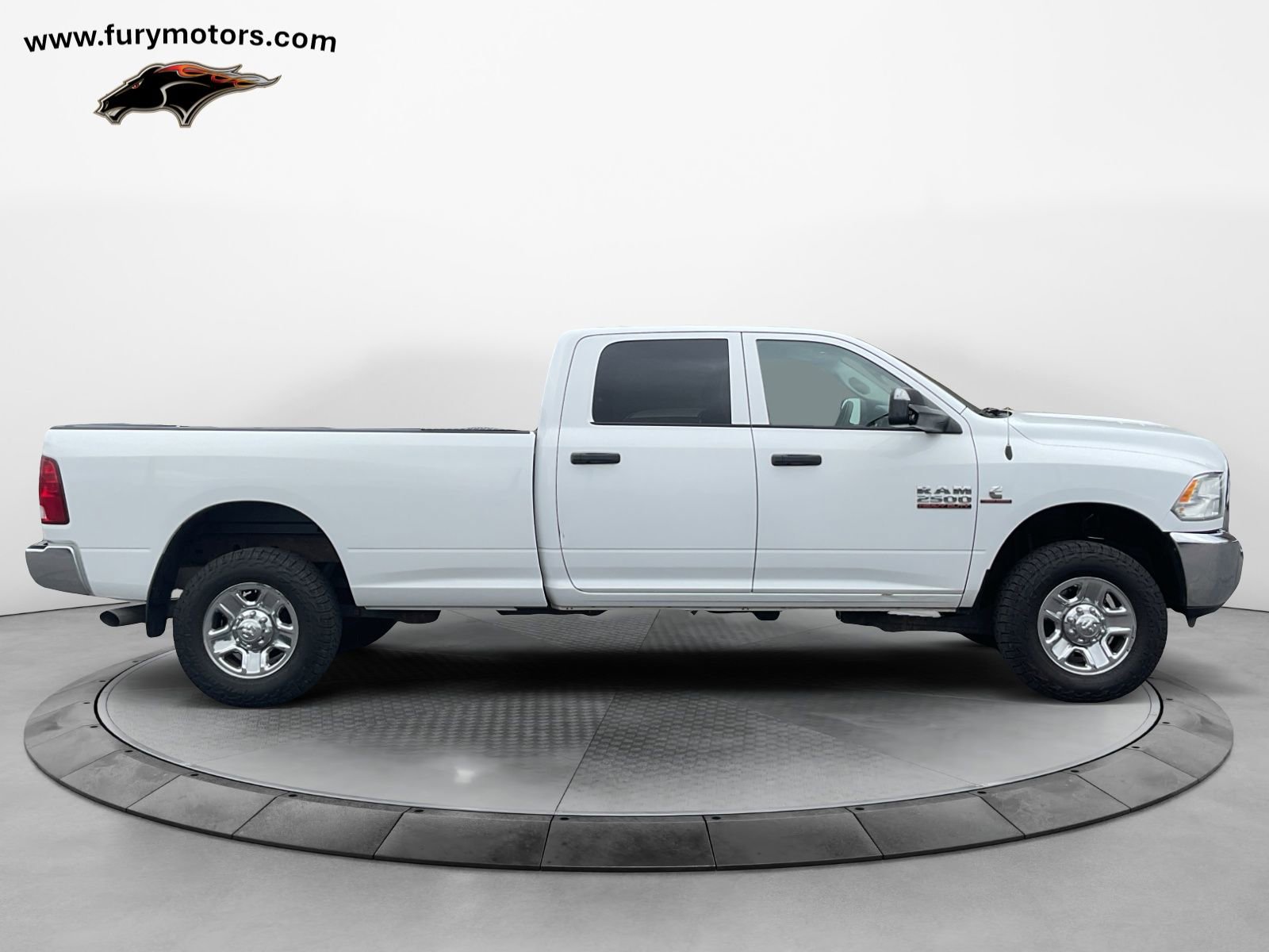 Used 2016 RAM 2500 Tradesman w/ Chrome Appearance Group image 2