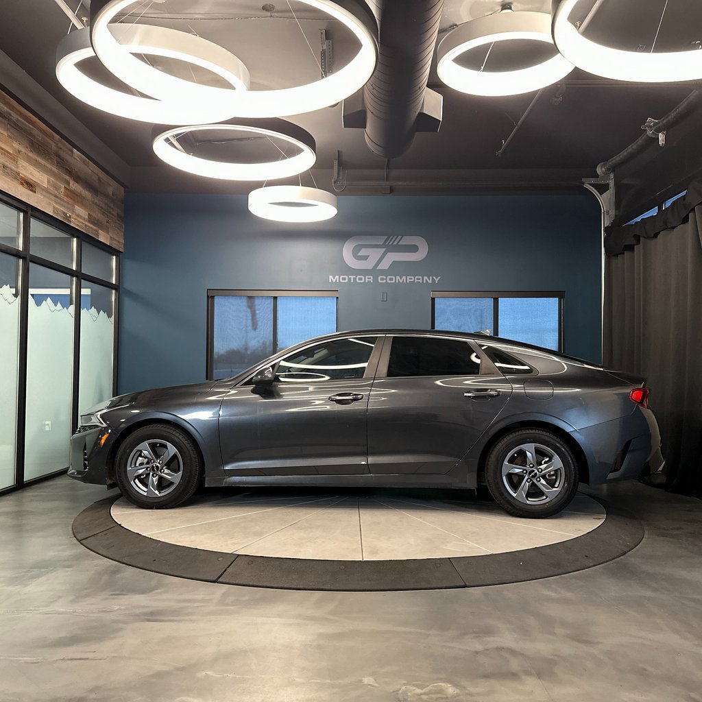 Used 2022 Kia K5 LXS image 6