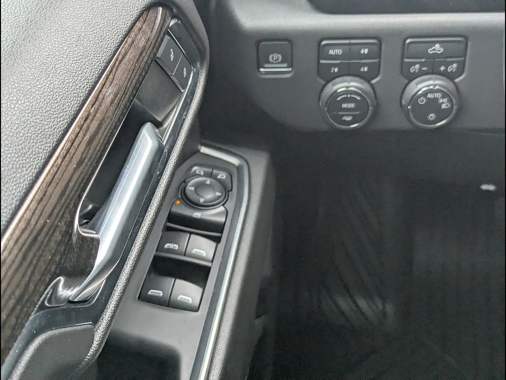 Used 2022 Chevrolet Silverado 1500 LT w/ All Star Edition Plus AWD/4WD image 30