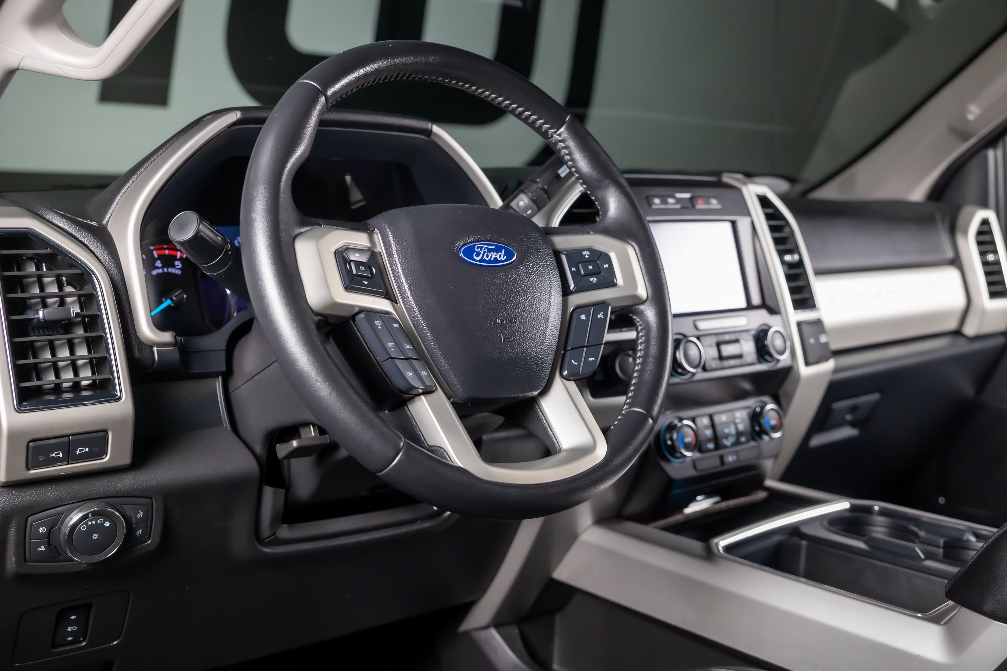 Used 2021 Ford F250 Lariat w/ Chrome Package AWD/4WD image 21