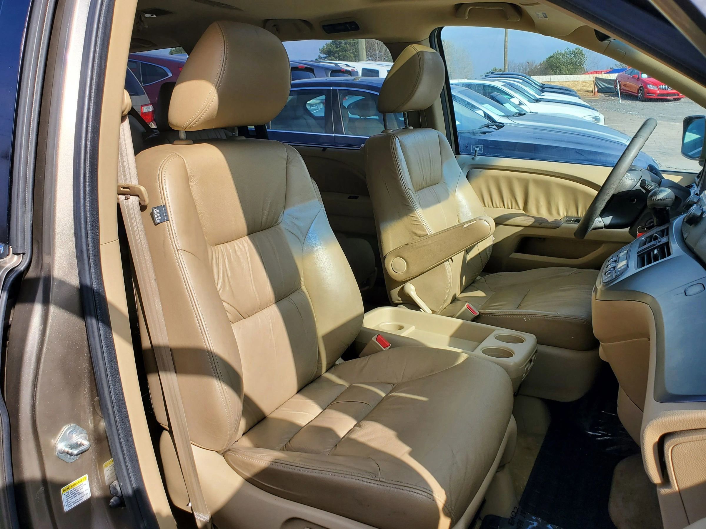 Used 2010 Honda Odyssey EX-L image 2