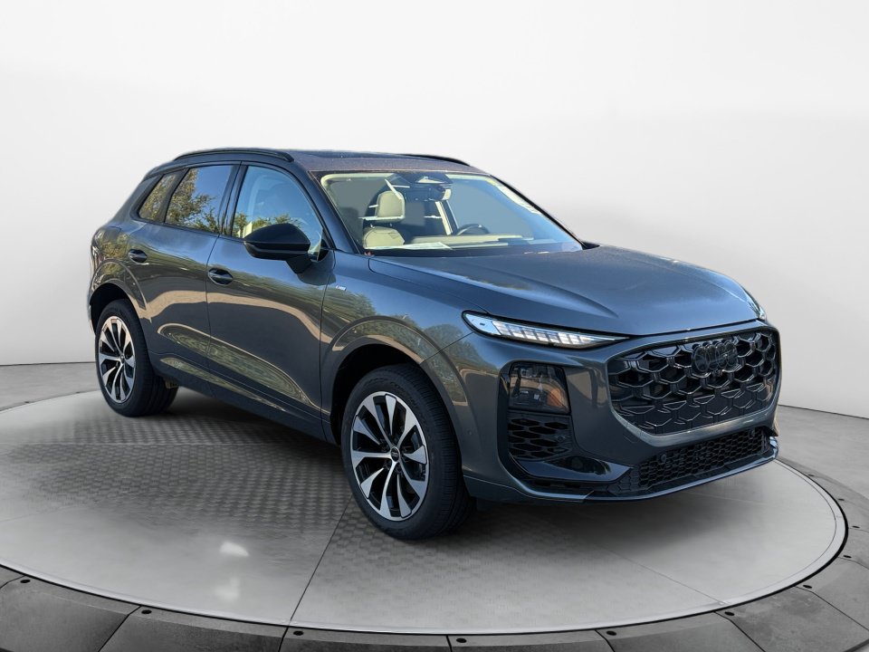 New 2026 Audi Q3 quattro 2.0T