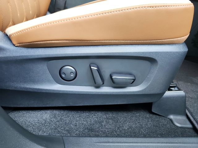 New 2026 Nissan Pathfinder Platinum image 40