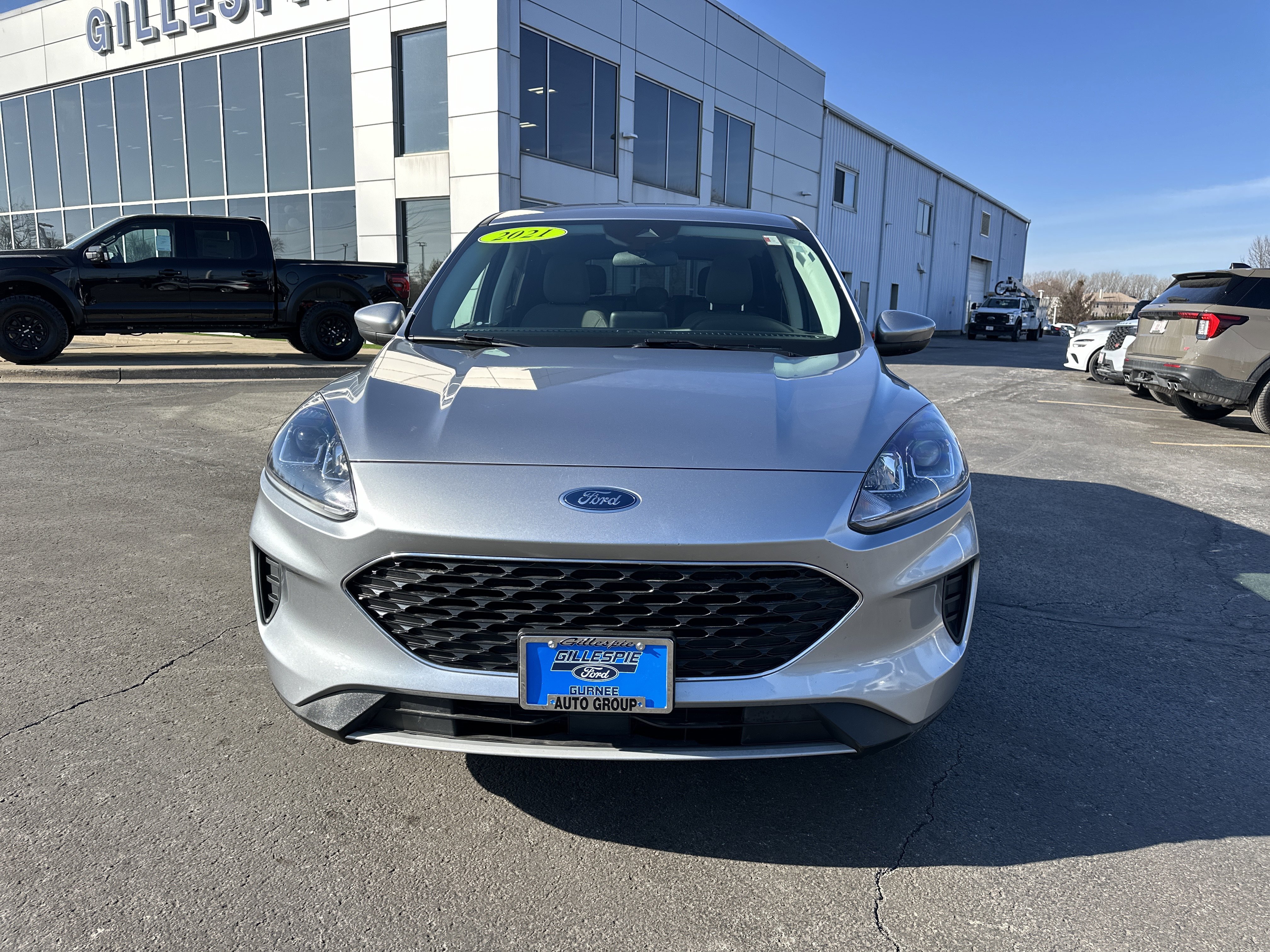 Used 2021 Ford Escape SE w/ Convenience Package image 9