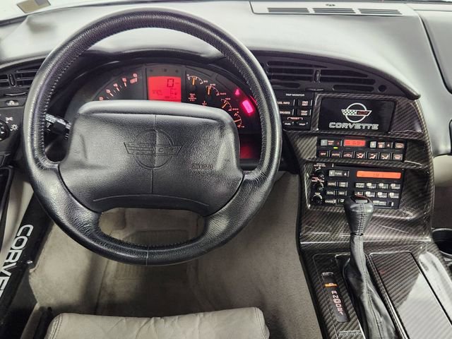 Used 1996 Chevrolet Corvette Coupe image 27