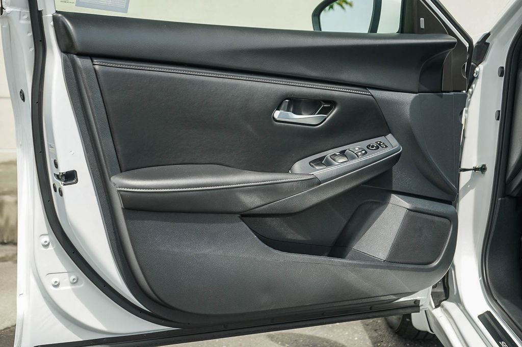 Used 2025 Nissan Sentra SV w/ All-Weather Package image 19