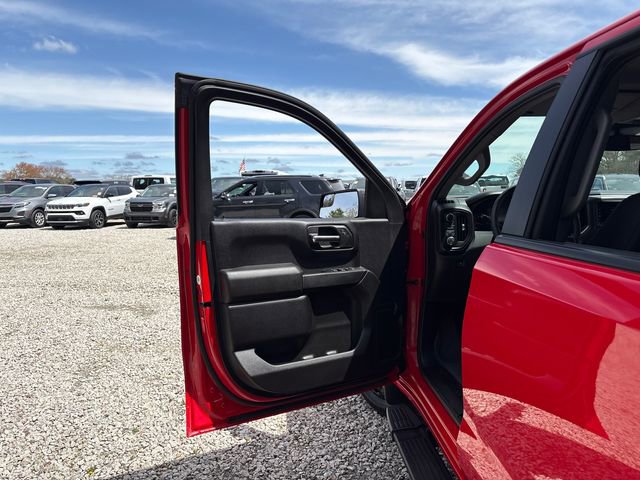 Used 2024 Chevrolet Silverado 1500 Custom AWD/4WD image 23