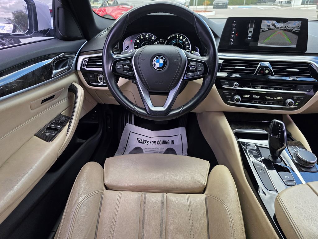 Used 2018 BMW 530e image 13