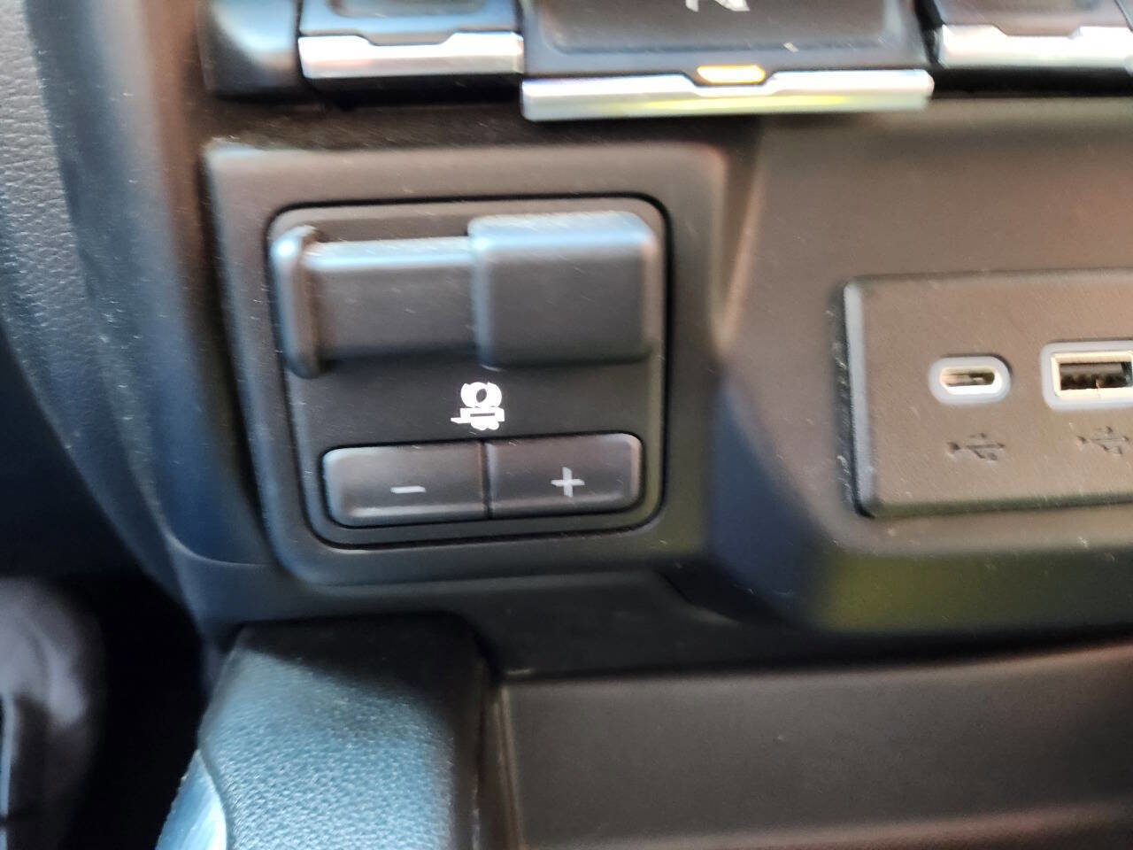 Used 2022 Chevrolet Silverado 1500 LT Trail Boss w/ Convenience Package II image 28