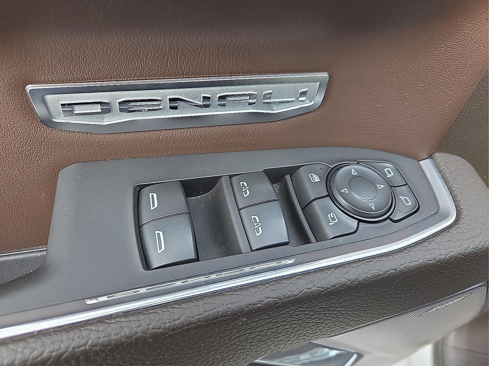 Used 2024 GMC Sierra 1500 Denali w/ Denali Reserve Package image 15