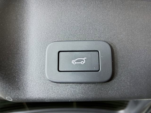 Used 2026 Land Rover Range Rover Evoque S image 26