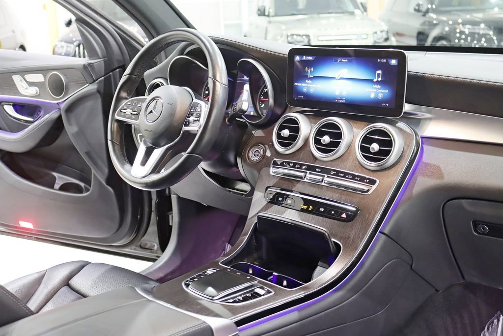 Used 2022 Mercedes-Benz GLC 300 4MATIC Coupe image 35