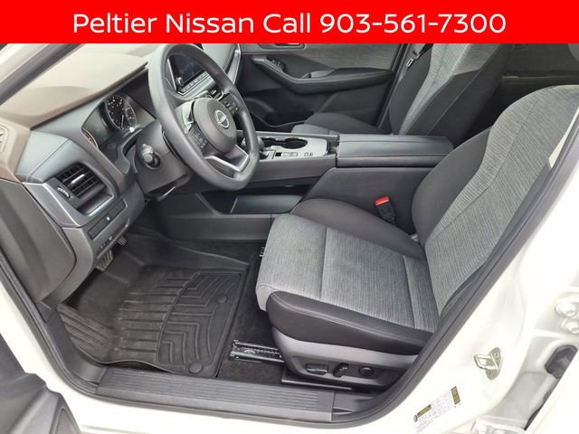 Certified 2023 Nissan Rogue SV image 17