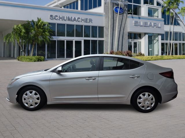 Used 2019 Hyundai Elantra SE FWD image 4