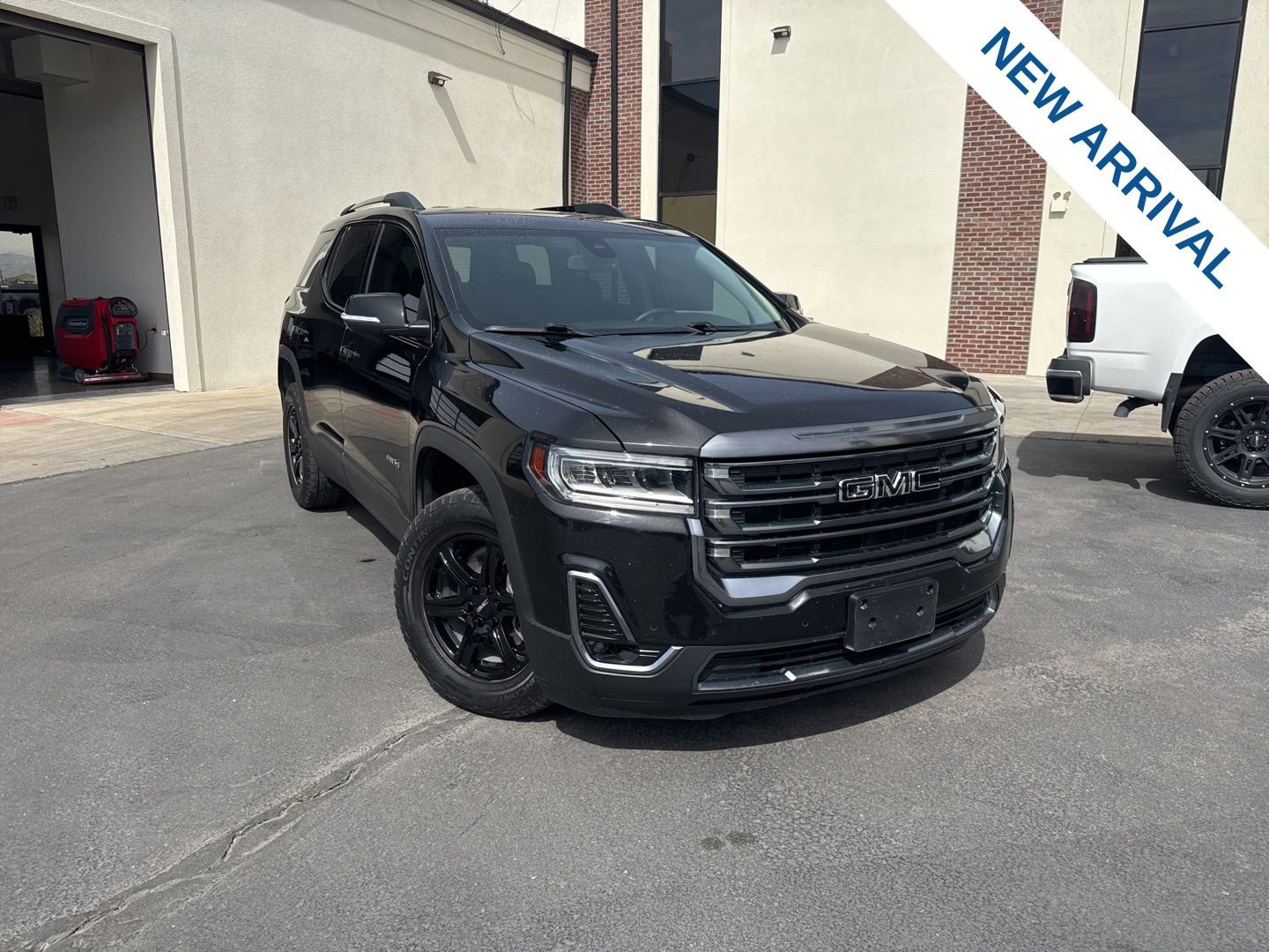 Used 2023 GMC Acadia AT4 w/ LPO, Floor Liner Package image 1