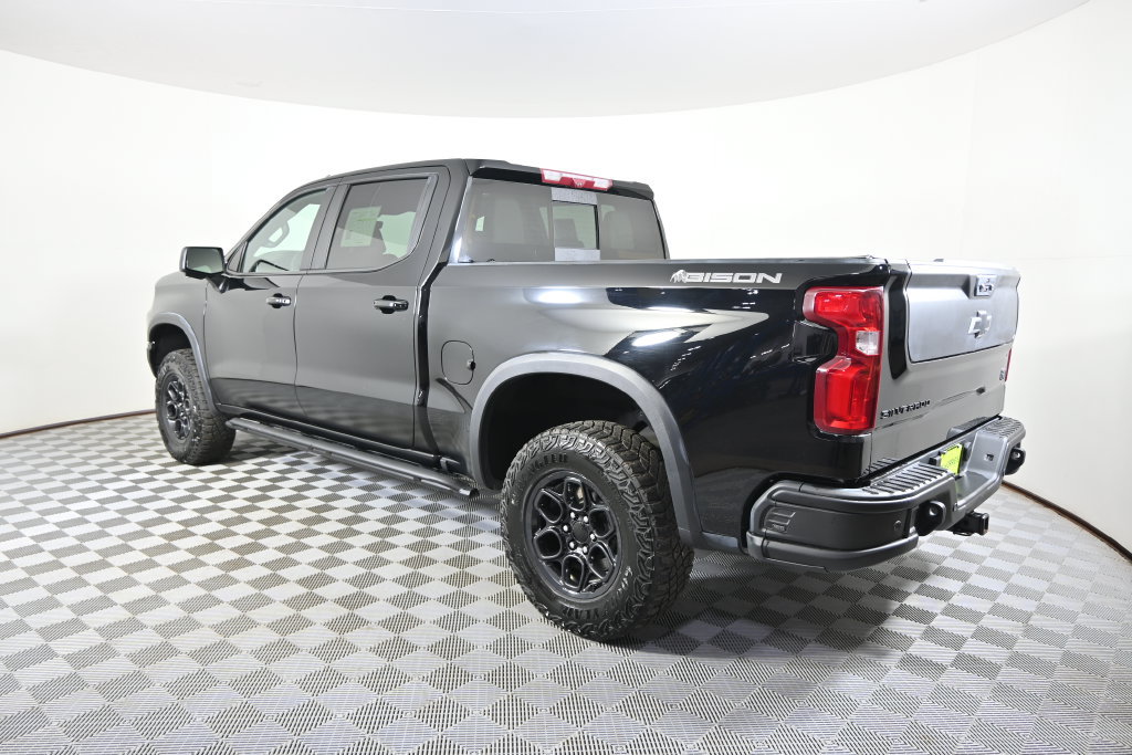 Used 2024 Chevrolet Silverado 1500 ZR2 w/ ZR2 Bison Edition AWD/4WD image 4