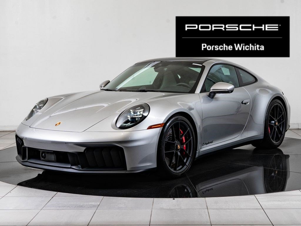 Certified 2025 Porsche 911 Carrera GTS RWD image 1