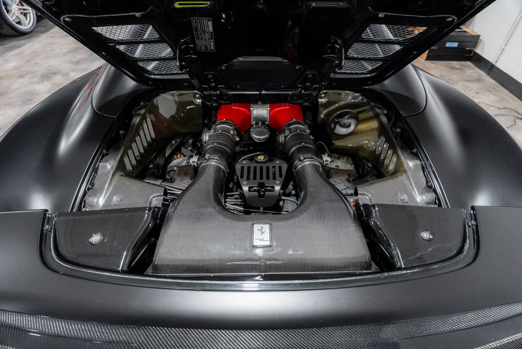 Used 2012 Ferrari 458 Spider RWD image 28
