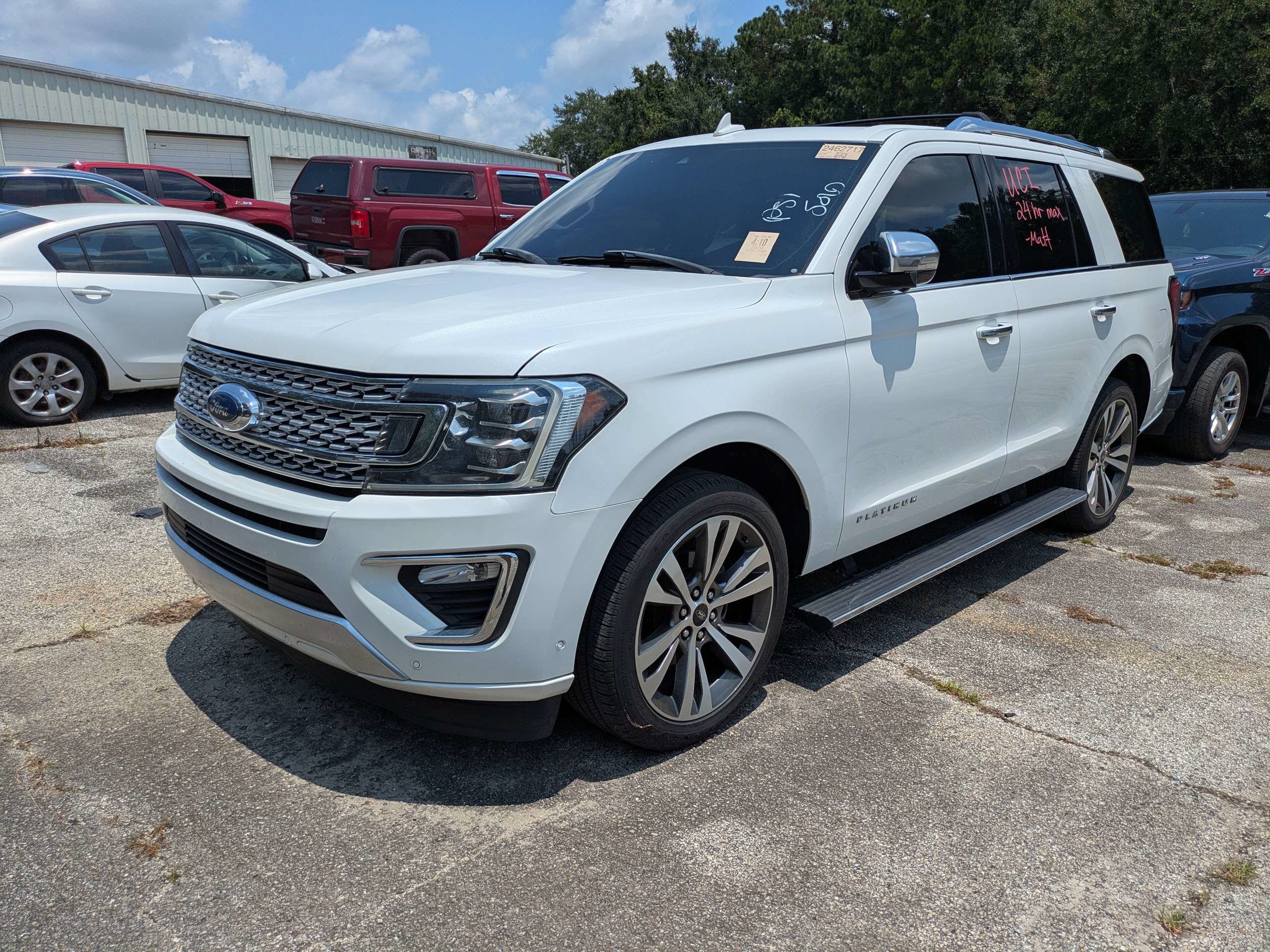 Used 2020 Ford Expedition Platinum RWD image 3