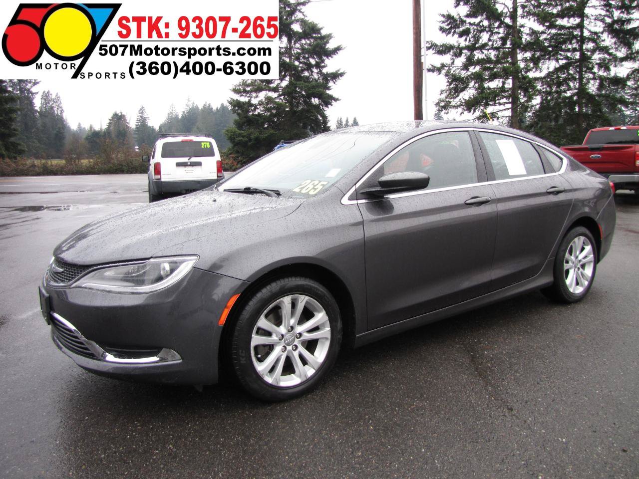 Used 2016 Chrysler 200 Limited FWD image 2