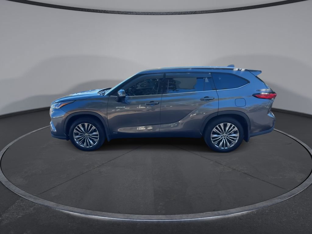 Used 2021 Toyota Highlander Platinum image 9