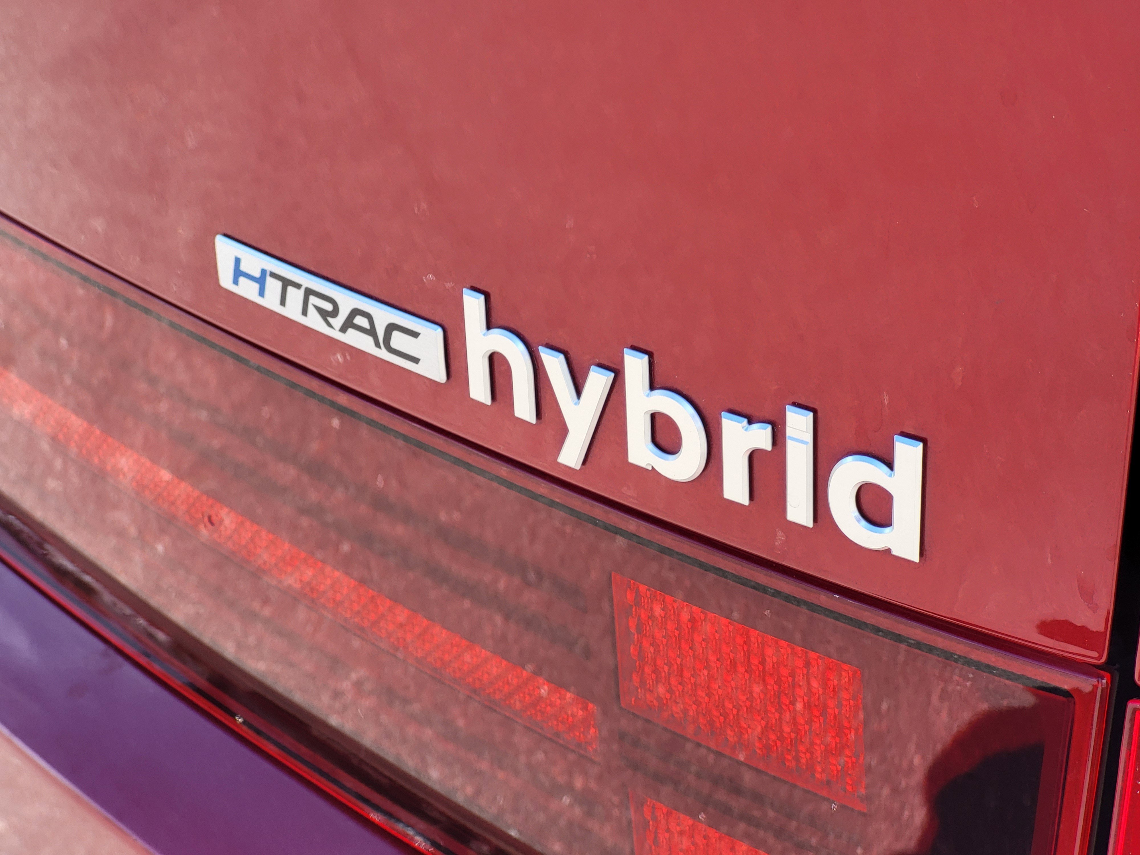 Used 2024 Hyundai Santa Fe Limited AWD/4WD image 9