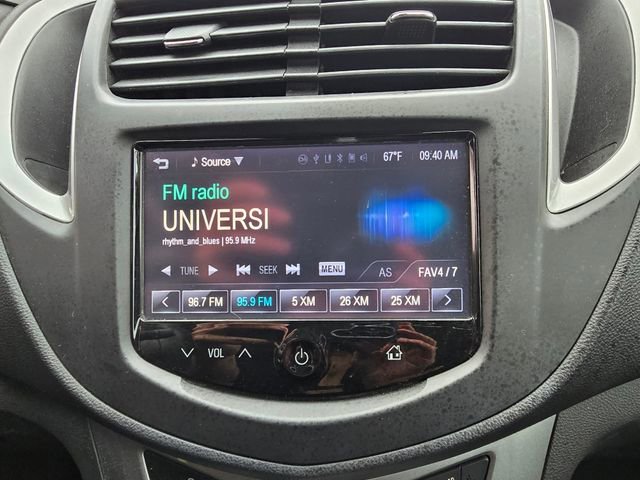 Used 2016 Chevrolet Trax LT w/ LT Sun and Sound Package AWD/4WD image 18