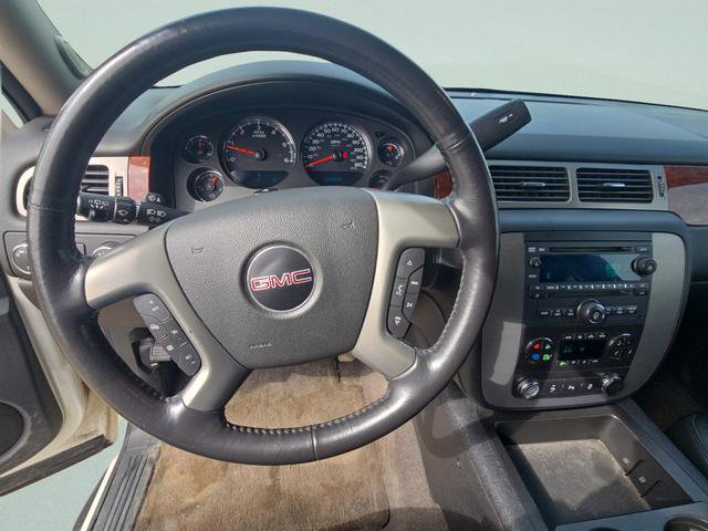Used 2012 GMC Yukon SLT w/ SLT-2 Equipment Package image 26