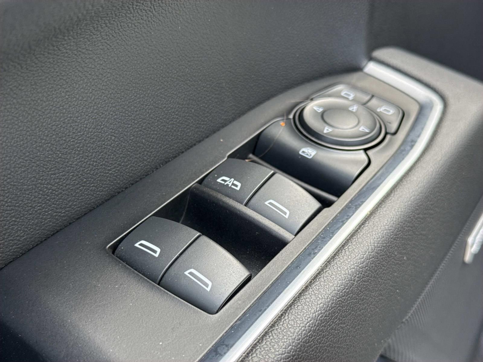 Used 2022 GMC Sierra 1500 Elevation w/ Elevation Premium Package image 21