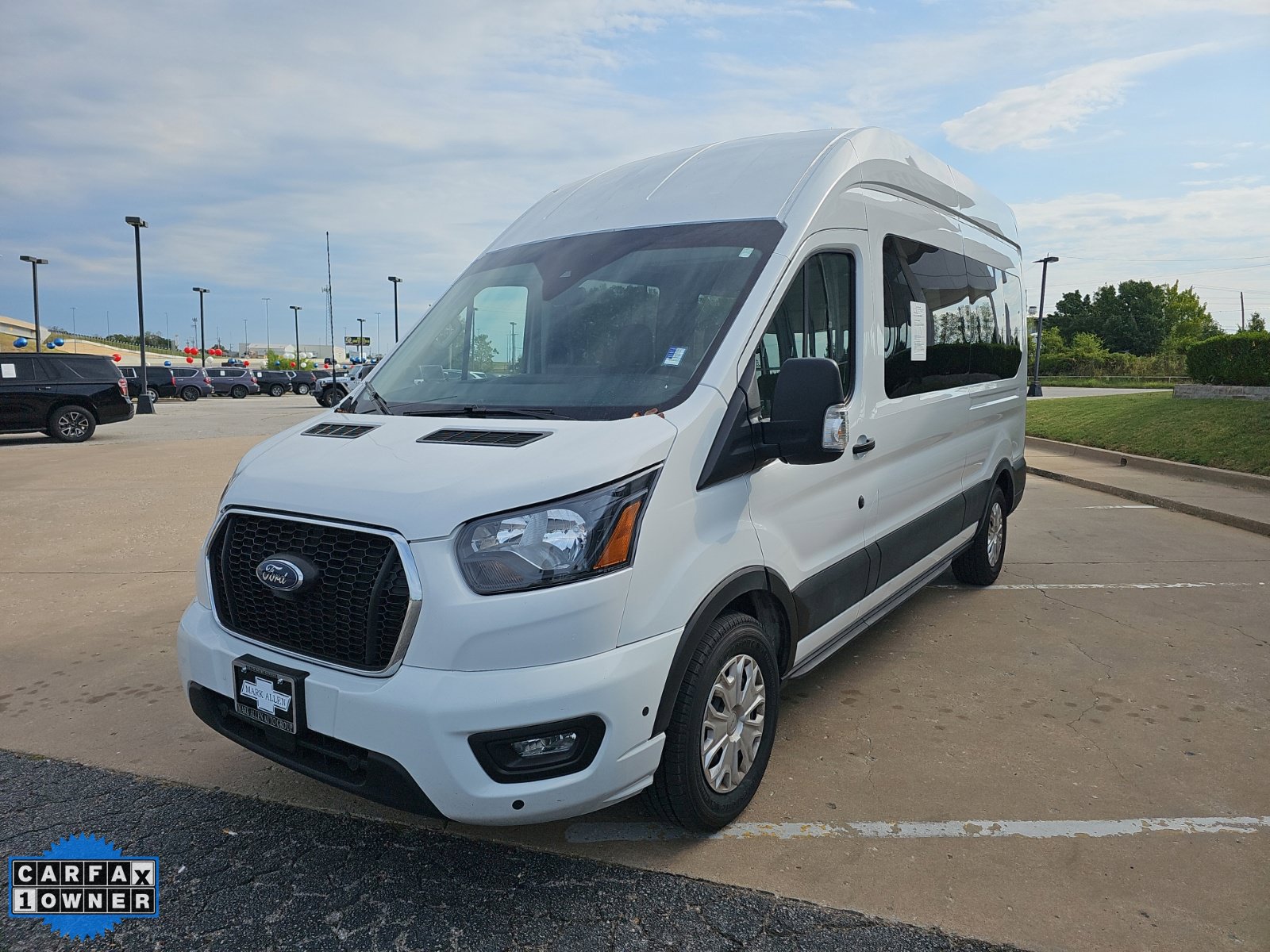 Used 2025 Ford Transit 350 XLT RWD image 8