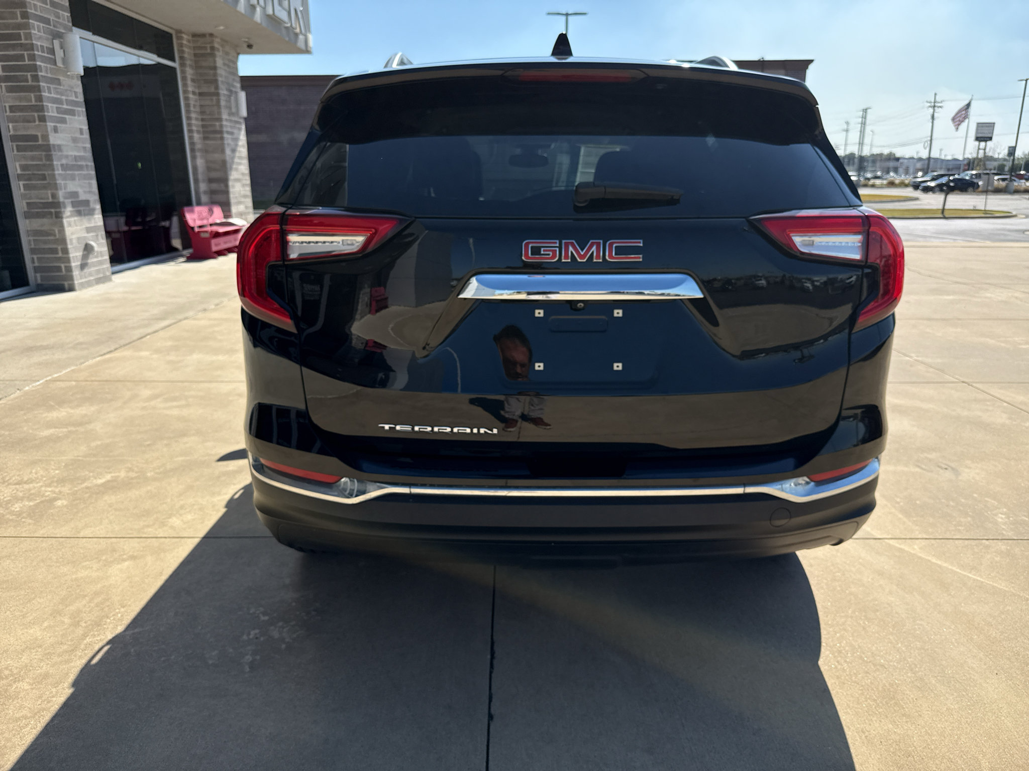 Used 2022 GMC Terrain SLT FWD image 6